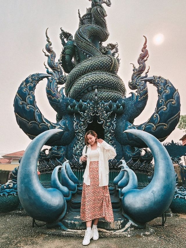 Exploring the Stunning Blue Temple, Chiang Rai 💙