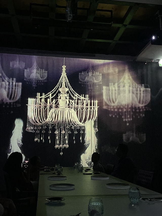 เปิดประสบการณ์ทานอาหาร Digital art fine dining 