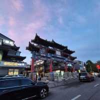 🚶‍♀️🚶‍♂️A slow stroll through Tianjin !