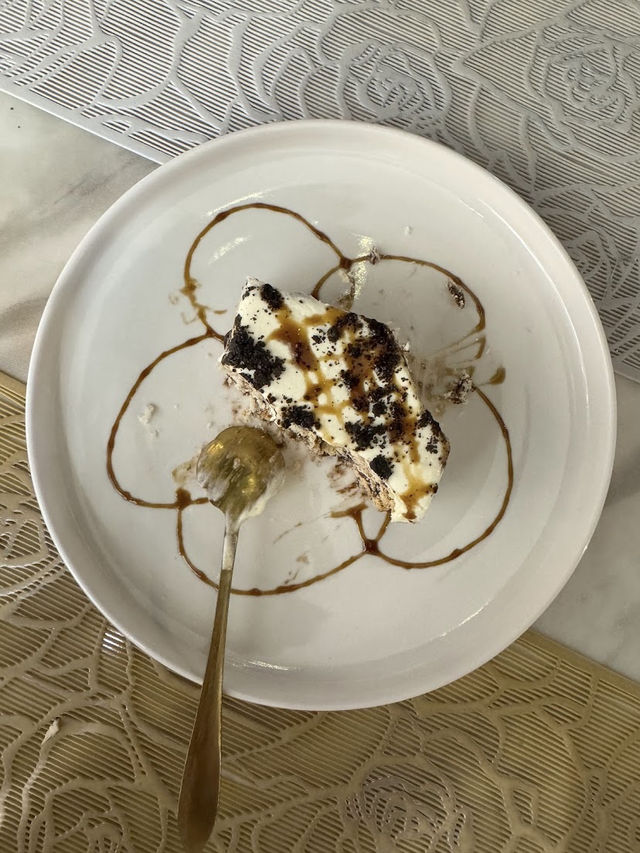 W&L Restaurant Cafe Melaka, A Sarawakian Culinary Gem with Heart