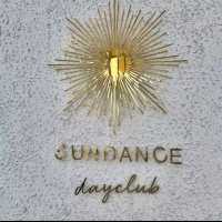 Sundance Dayclub บีชคลับริมทะเล มุมถ่ายรูป ปังเพีย