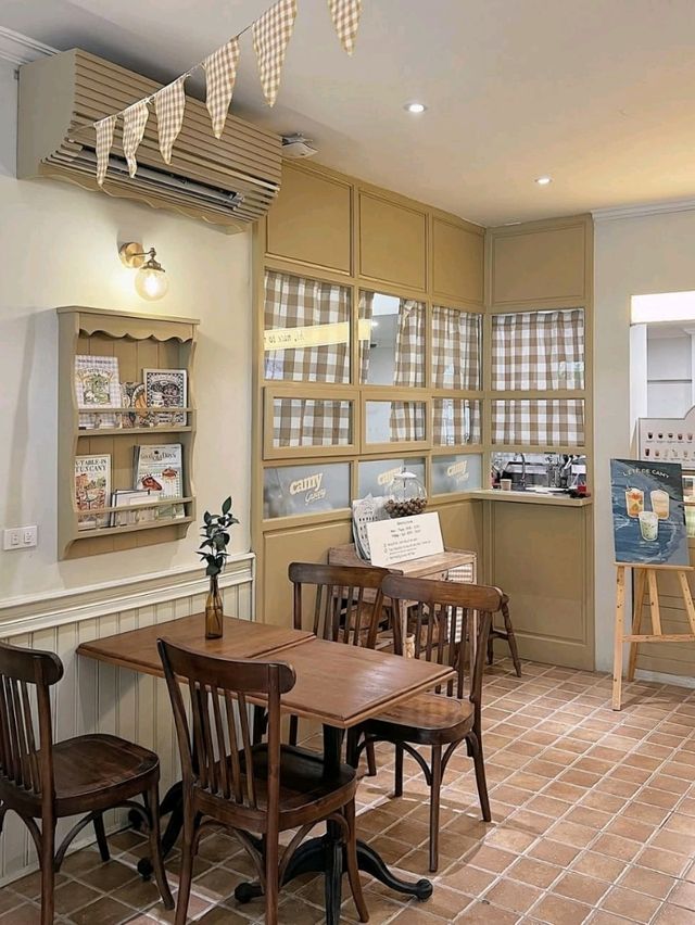 Camy Cafe – Good Old Days is a cozy,