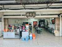 Yun Yun Loy in Johor Bahru