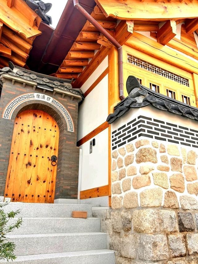 Wandering Through Bukchon Hanok Village
