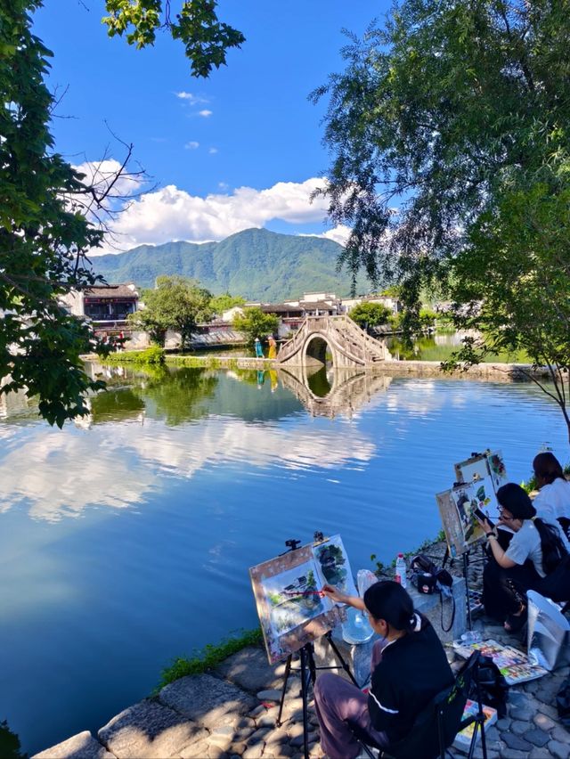 Ancient Echoes, Modern Wonder: The Enchanted Village of Hongcun