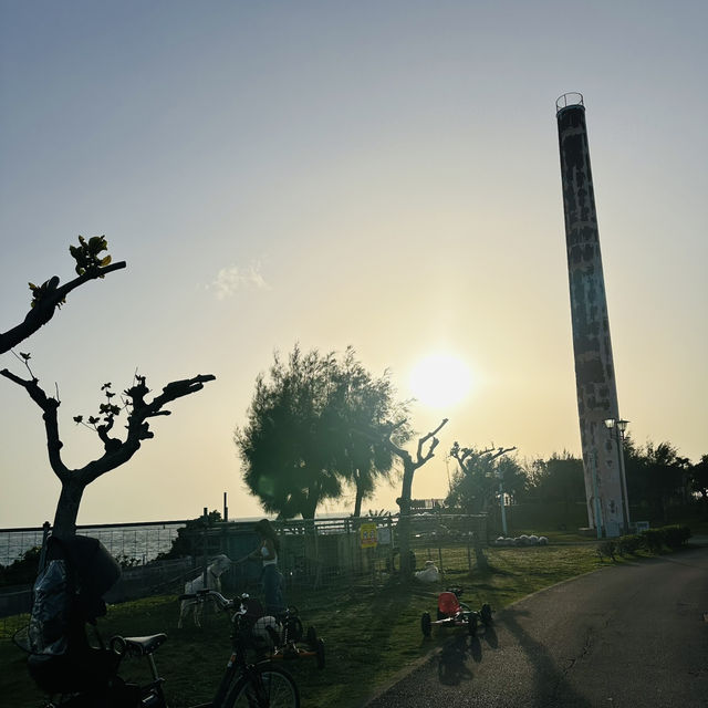 Golden Hour Vibes - Chatan Park Sunset Beach 