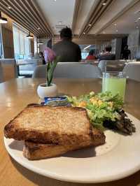 Fives Hotel Johor Bahru City Centre, Prime Location with Practical Comfort