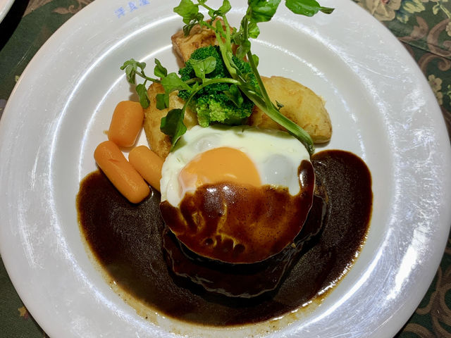 🍽️ Ma Maison at Orchard – Cozy Japanese-Western Comfort Food