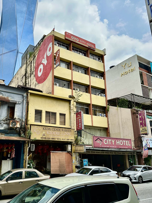 Citywalks & Sips: Petaling Street Meets YuYan Calm