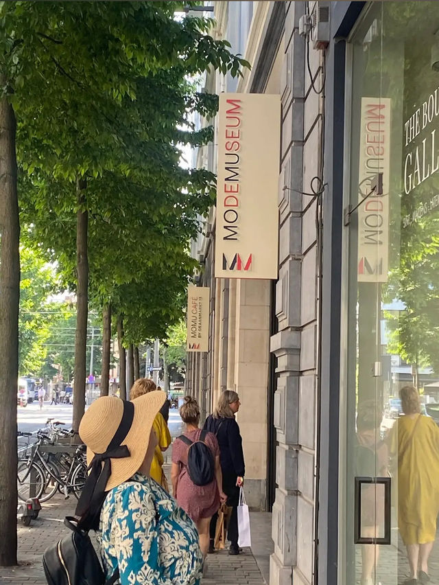 MoMu - Fashion Museum Antwerp