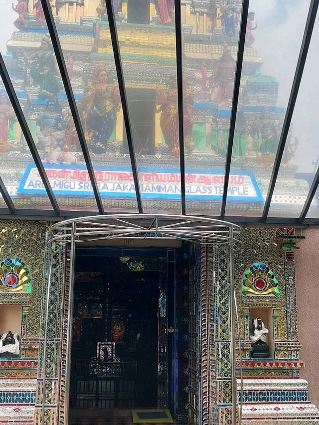 Arulmigu Sri Rajakaliamman Glass Temple, Johor Bahru