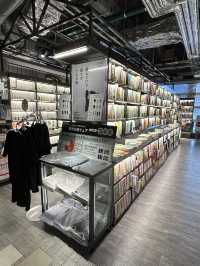 【東京・麻布台ヒルズ】京都の「大垣書店」初の東京店