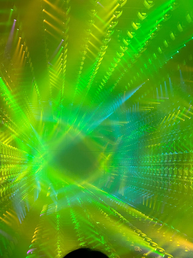 도쿄 아자부다이 힐즈 ✨ teamLab Borderless + Limelight 🍽️