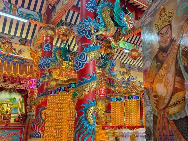 ศาลพระเสื้อเมือง นครศรีธรรมราช