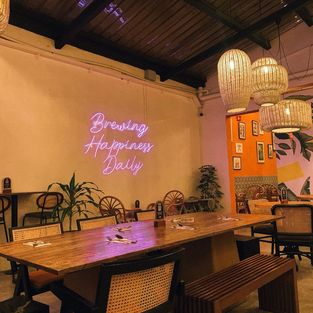 คาเฟ่แนวเร็กเก้ Reggae Cafe Penang | George Town