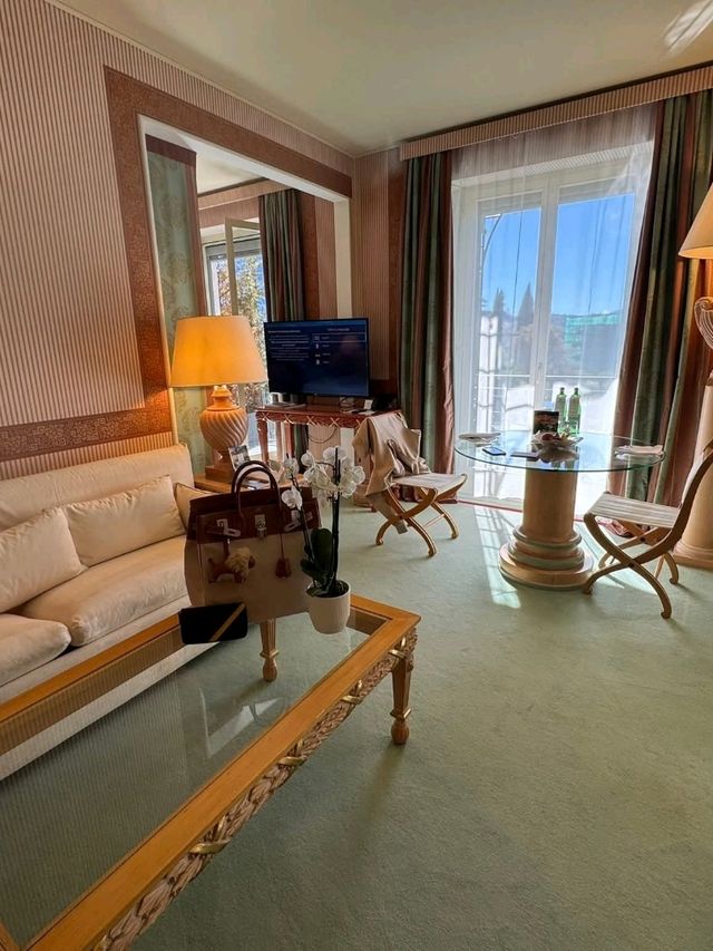 รีวิว รร Grand Hotel Villa Castagnola ที่ Lugano, รีวิว รร Grand Hotel Villa Castagnola ที่ Lugano,