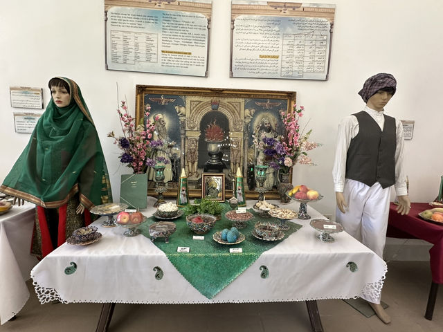 🌟 Sarv Restaurant – Near the Fire Temple, Yazd 