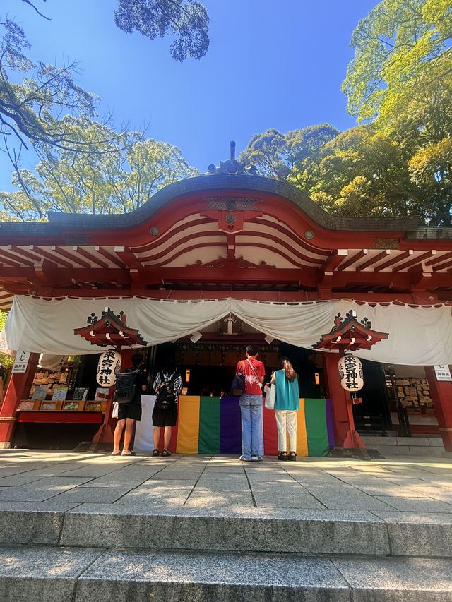 熱海｜隱身在樹林中來宮神社 繞神木一圈能延命一年傳說
