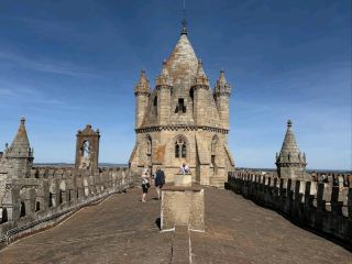 エヴォラの時を超えた魅力を発見