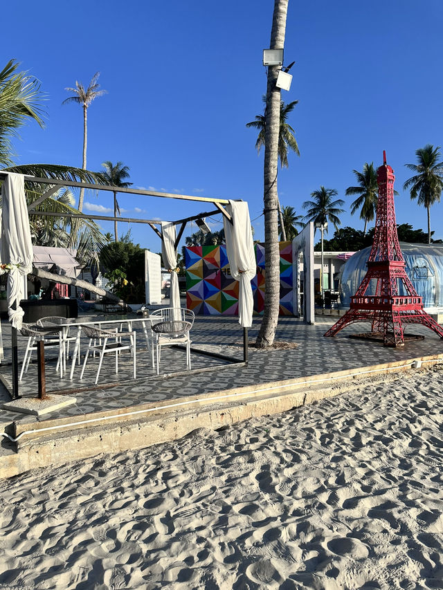 The view beach cafe
