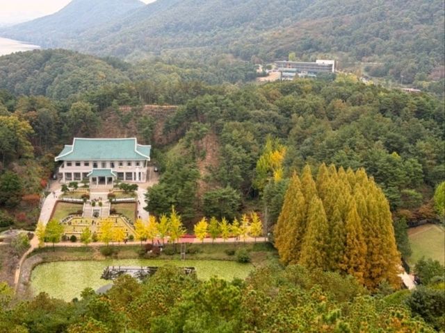 충북 청남대 – 대통령 별장과 호수 풍경
