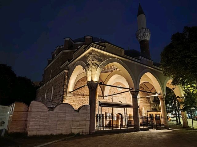索菲亞目前唯一一座仍在使用的清真寺#班亞巴什清真寺 (Banya Bashi Mosque)-Sofia Bulgaria