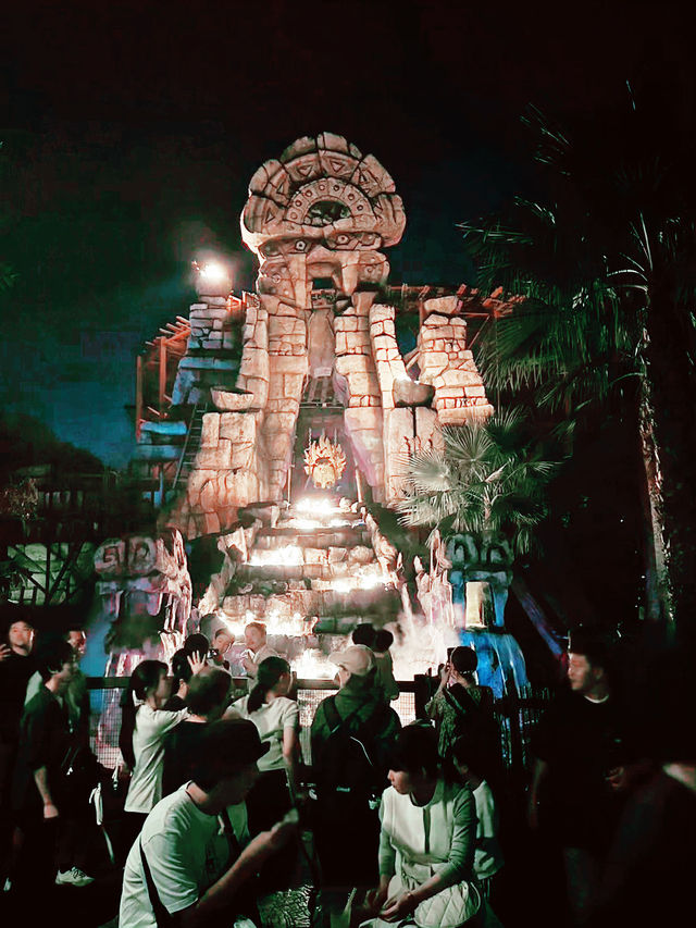 東京迪士尼（Tokyo Disneyland）