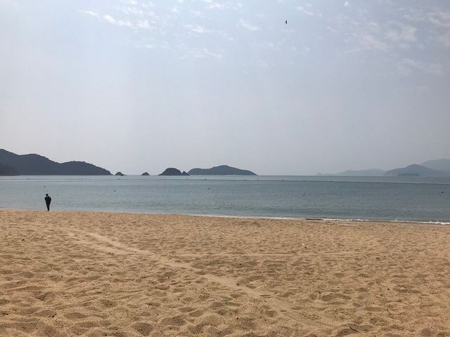 Repulse Bay Beach - HK Repulse Bay Beach - HK