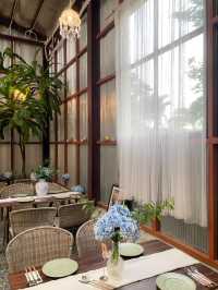 ปาฎี คาเฟ่ (Padee Cafe) คาเฟ่น่ารักในระยอง