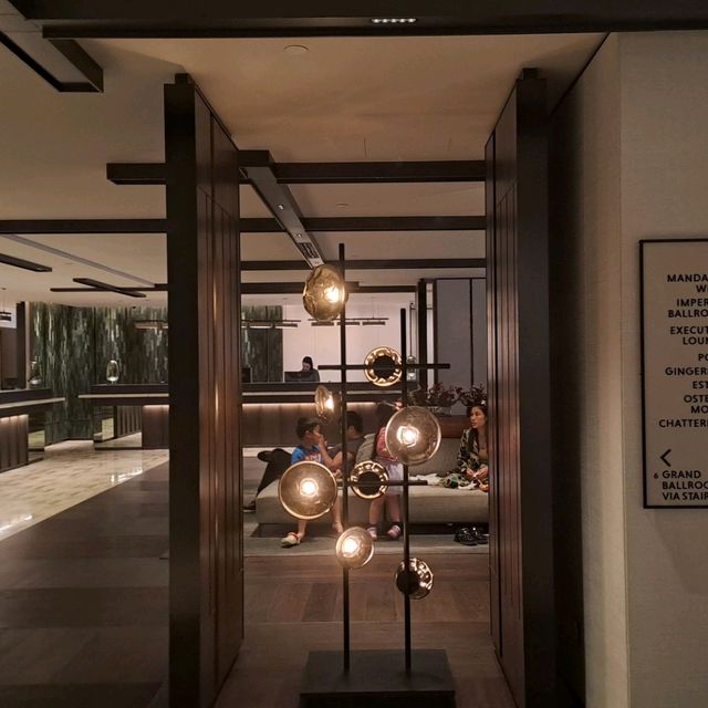 THE BIGGEST HILTON IN ASIA PACIFIC