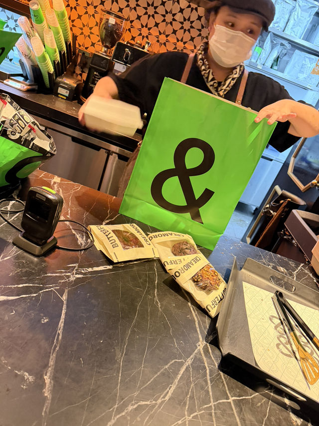 Butterful & Creamorous – The MixC Qingdao