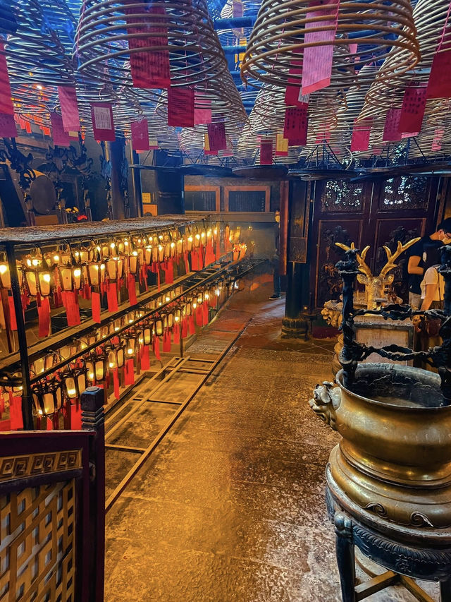 The Loom of Aspiration: Inside Hong Kong's Man Mo Temple The Loom of Aspiration: Inside Hong Kong's Man Mo Temple