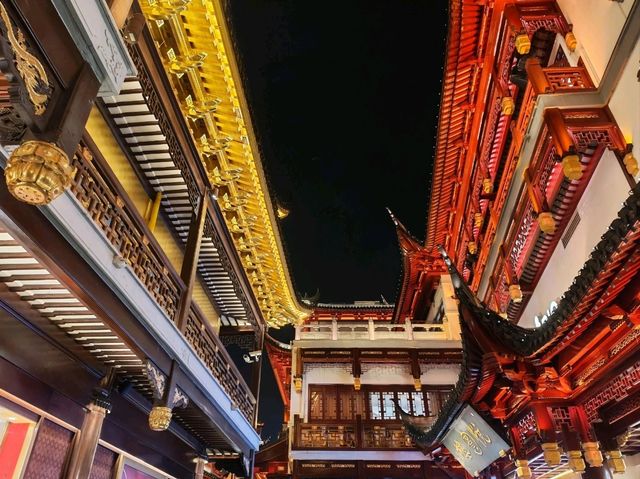 Yuyuan Garden สวนจีนโบราณกลางเมืองเซี่ยงไฮ้