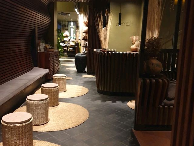 Siem Reap’s Top Spa Experience at Bodia Spa Pub Street 🧖✨ Siem Reap’s Top Spa Experience at Bodia Spa Pub Street 🧖✨