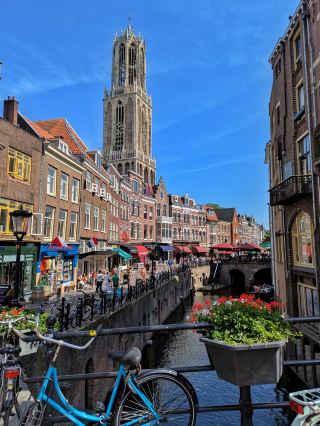 CITY OF GODDESS? UTRECHT