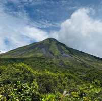 アレナル火山