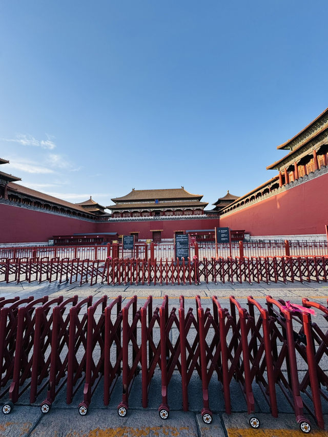Evening Stroll Around the Palace Museum