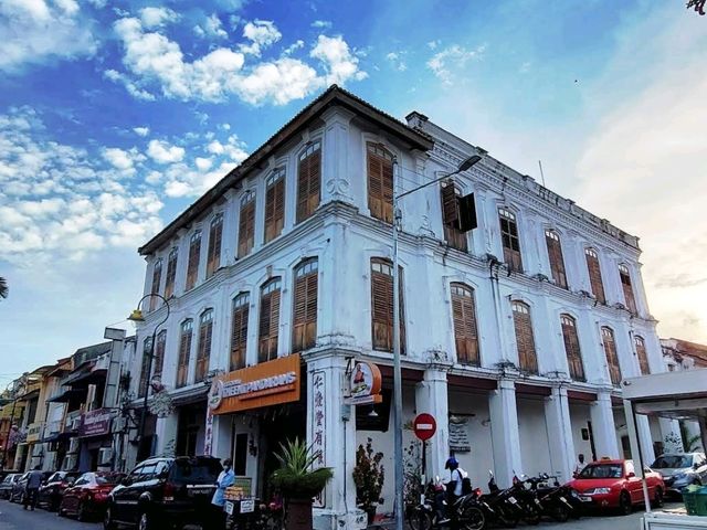 🛋1885年舊中醫館改建而成⚱️