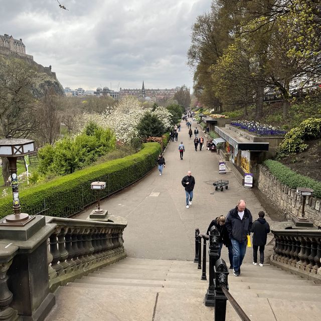 📍Edinburgh, Scotland you NEVER get tired of 