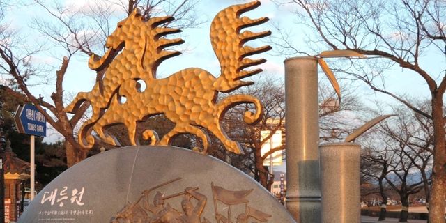 【天馬塚】有趣遊覽的墓園，還有漂亮的公園