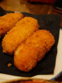 London | Have the brilliant tapas with friends on Friday night 