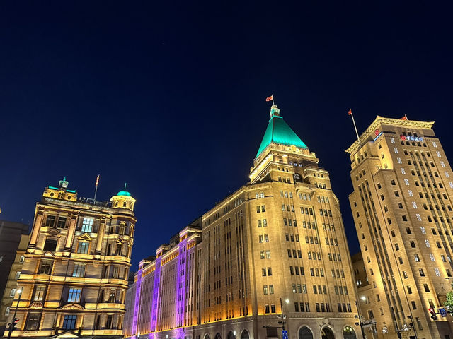  🌃 The Bund: Shanghai’s Iconic Waterfront 🌊  