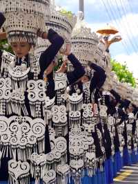Liangshan Yi-Where Mountains Meet Minority Culture
