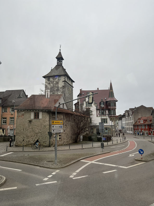 Wander Through Time – The Charming Streets of Konstanz, Germany 🌸🚶‍♂️