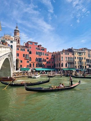 🌊 Venice: A Floating Dream You’ll Never Forget