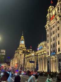 Magnificent night view of the Bund