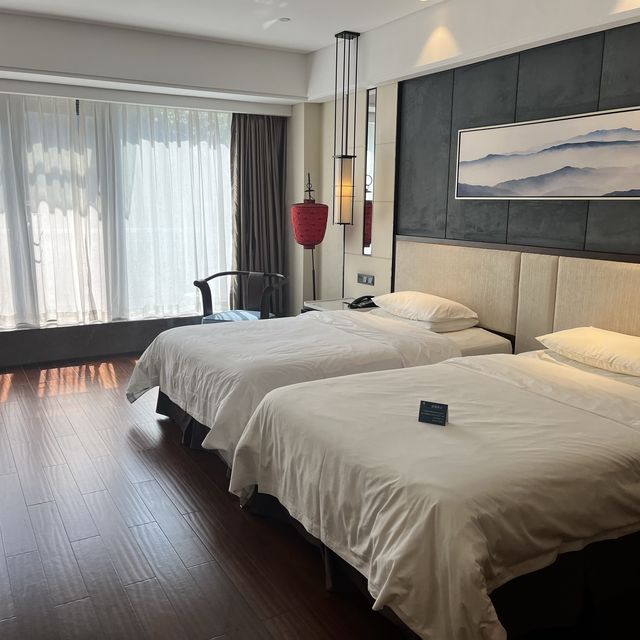 Thousand Island lake hotel