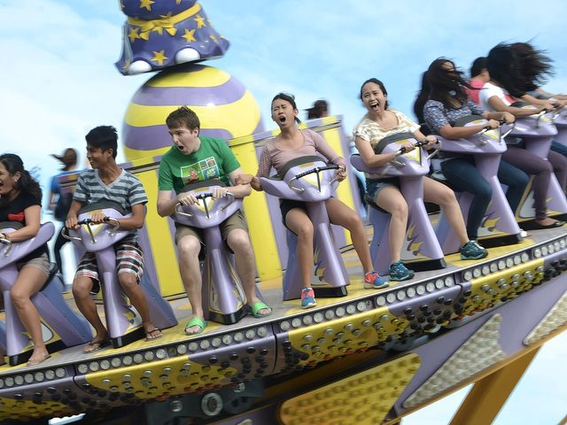 Disneyland in the Philippines!🇵🇭