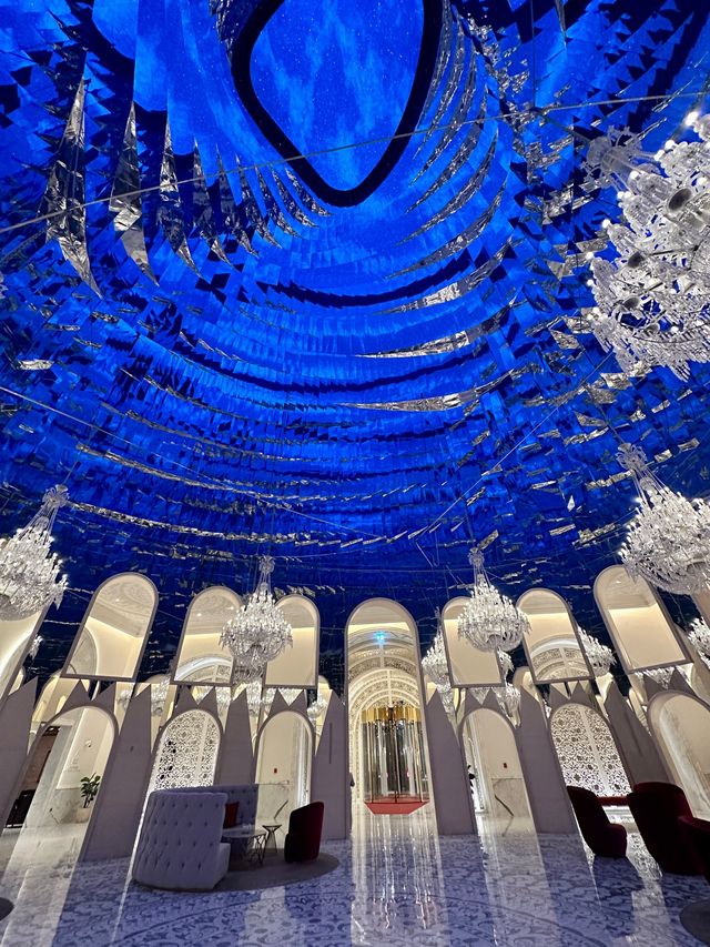 The illustrious Raffles Doha! ✨