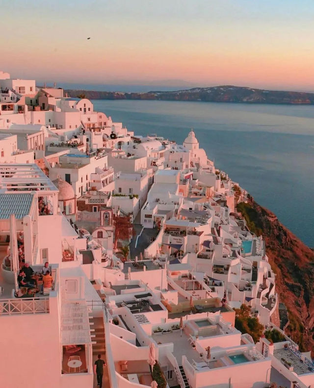 Pure Magic Captured: Breathtaking Shots in Greece